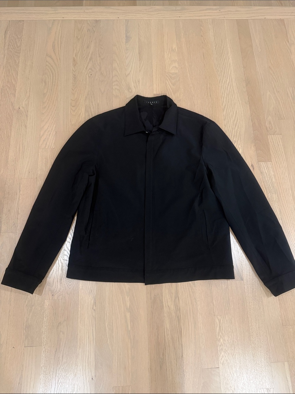 Theory Men’s Black Lightweight Lined Zip Jacket XL